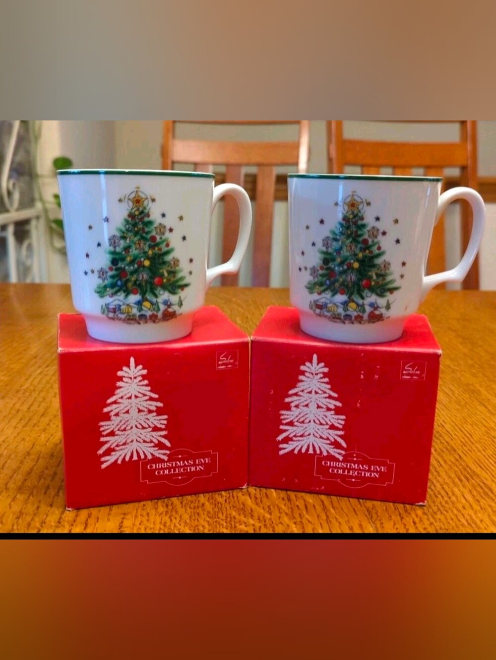 Salem │2- Christmas Eve Collection Mugs │Christmas Tree Gold Colored Ring Inside